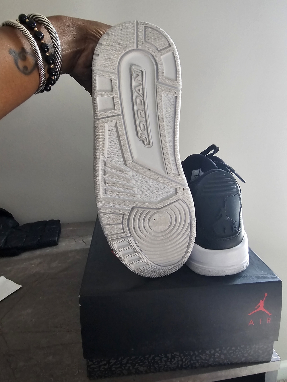 Jordan 3 Retro Black and White Low-Top Sneakers - Picture 4 of 8
